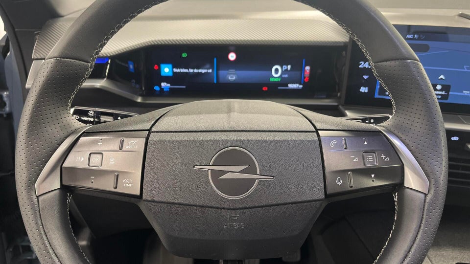 Opel Grandland-e 73 GS Sky 5d