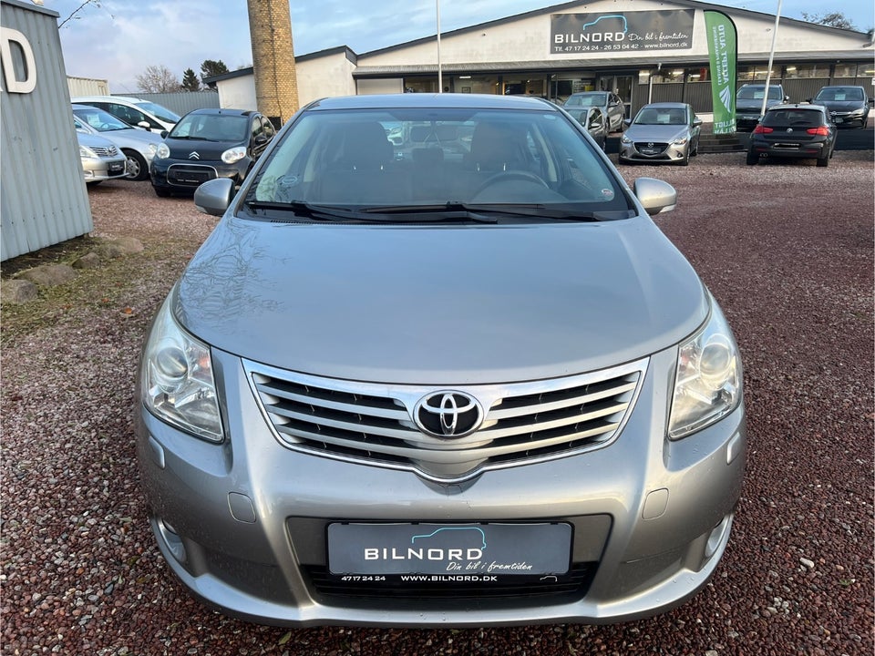 Toyota Avensis 1,6 VVT-i T1 4d