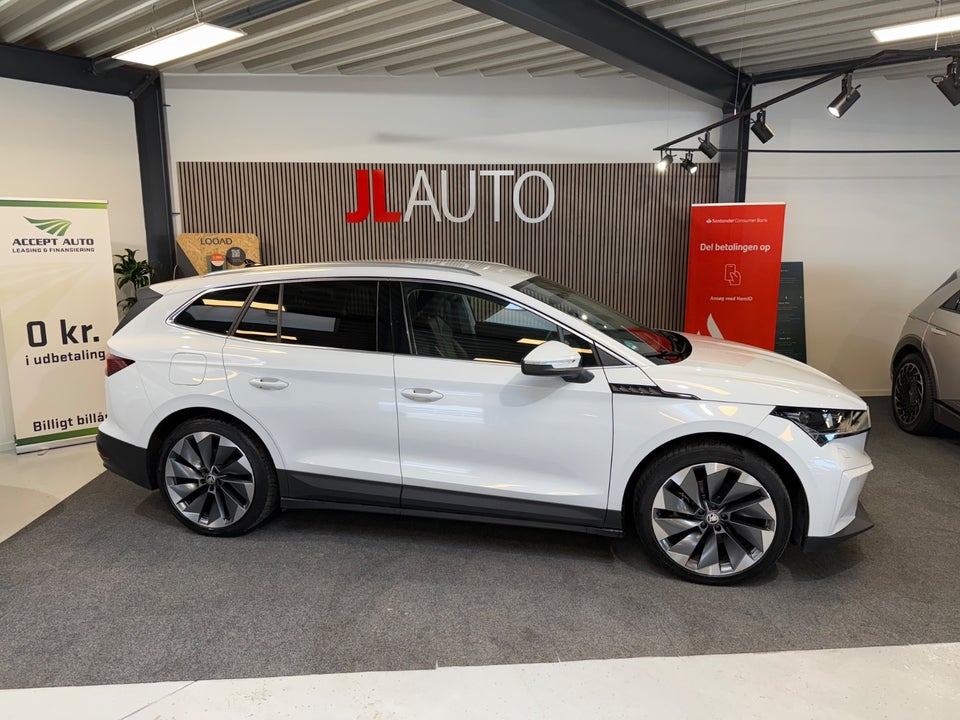 Skoda Enyaq 60 iV Suite 5d