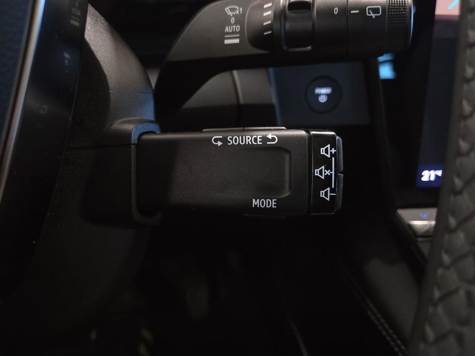 Renault Scenic E-Tech 87 Iconic 5d