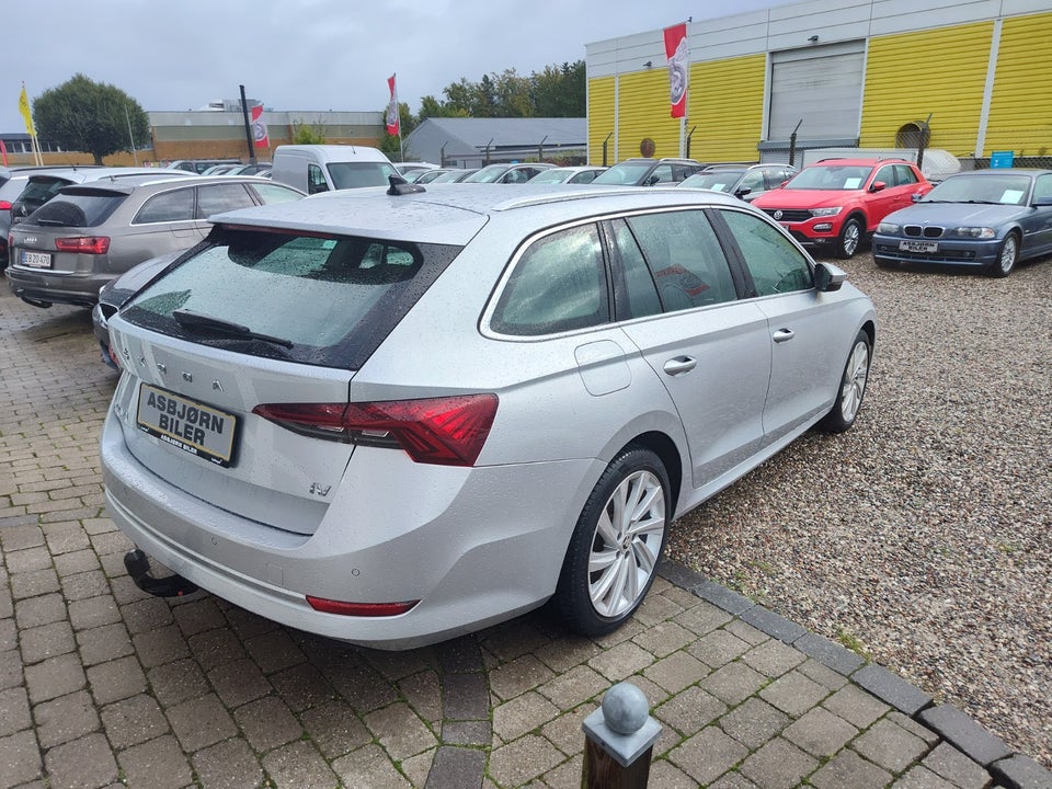 Skoda Octavia 1,4 TSi iV Plus Combi DSG 5d