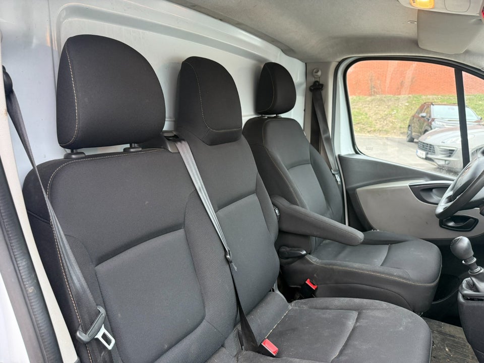 Renault Trafic T29 1,6 dCi 120 L2H1