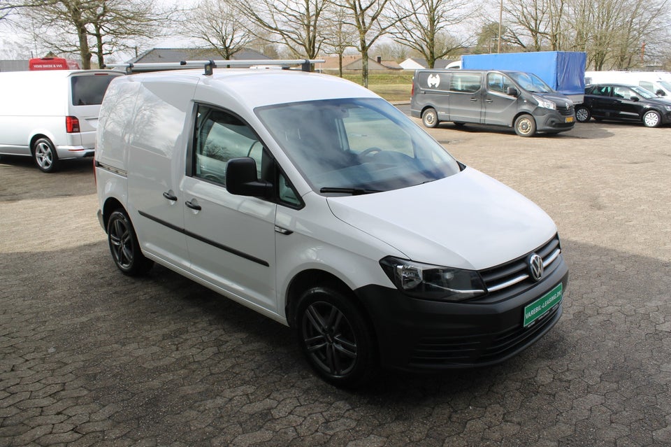 VW Caddy 2,0 TDi 102 BMT Van 4d