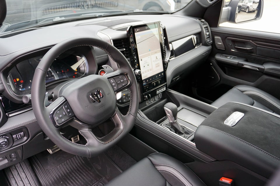 Dodge RAM 1500 3,0 RHO aut. 4d