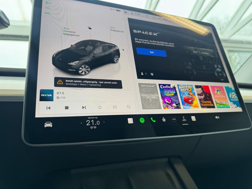 Tesla Model Y Long Range AWD 5d