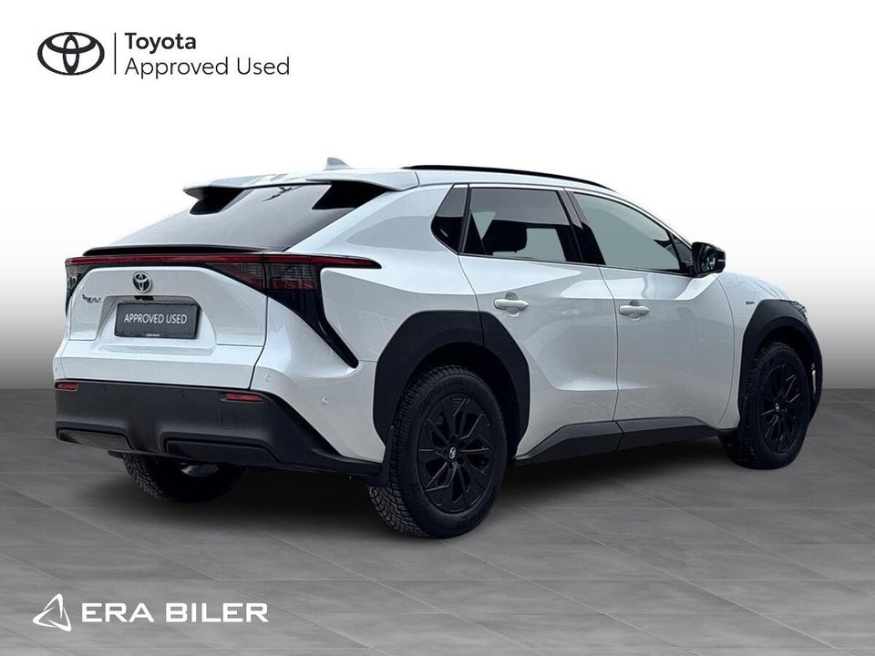 Toyota bZ4X Executive 5d