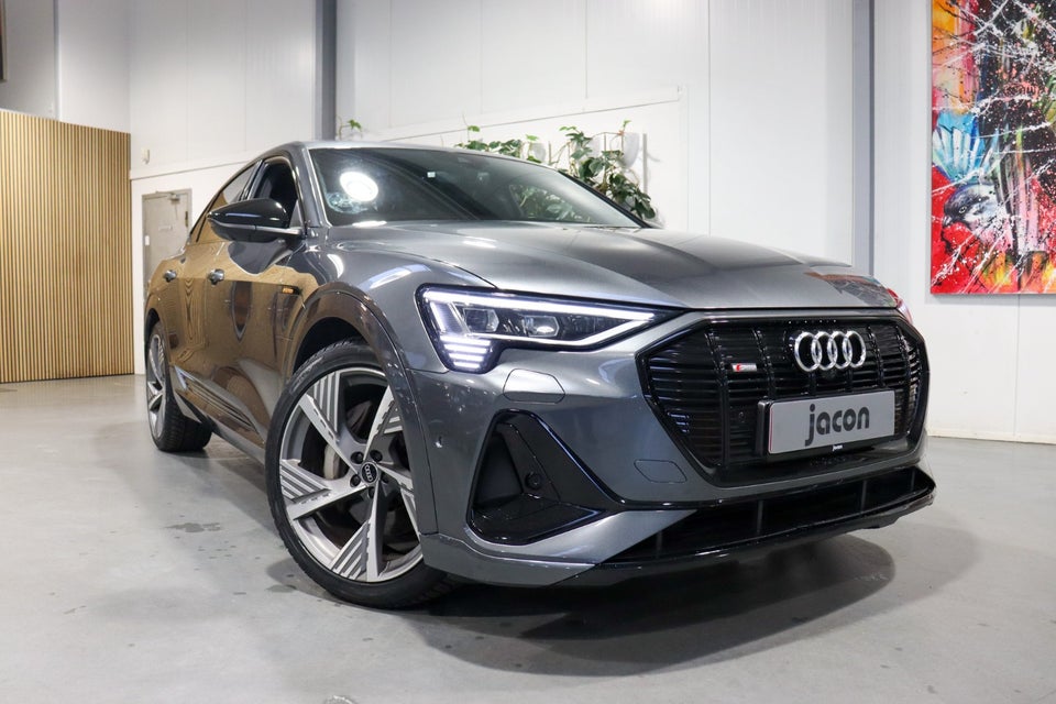 Audi e-tron 55 S-line Sportback quattro 5d