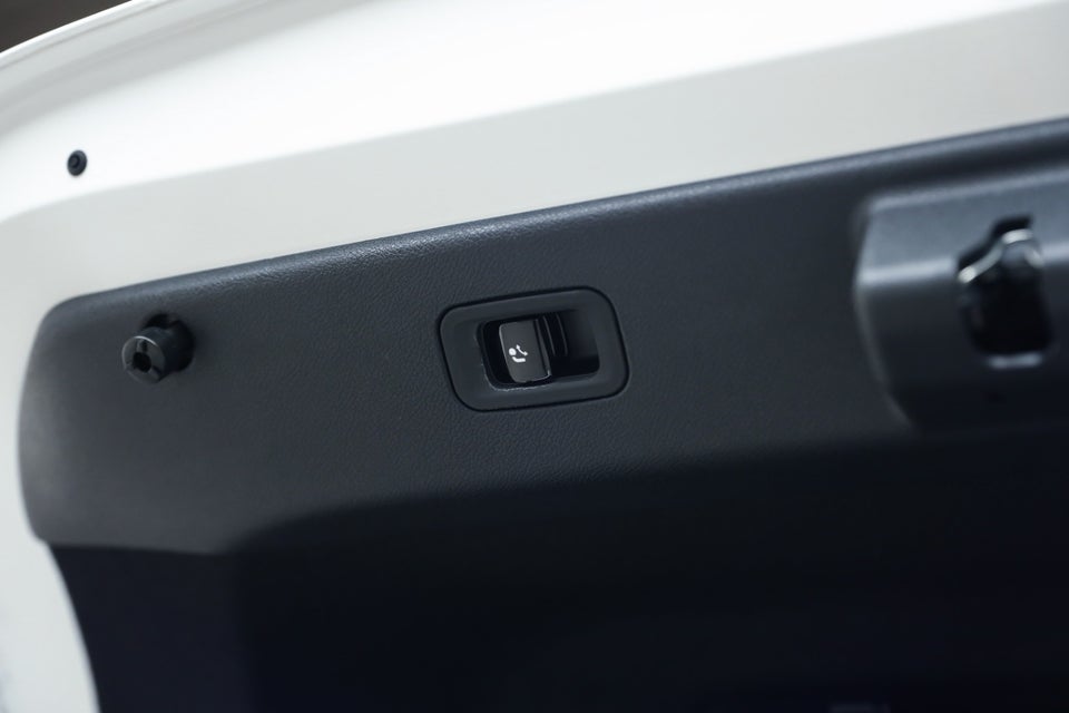 Mercedes CLA250+ EQ AMG Premium 4d