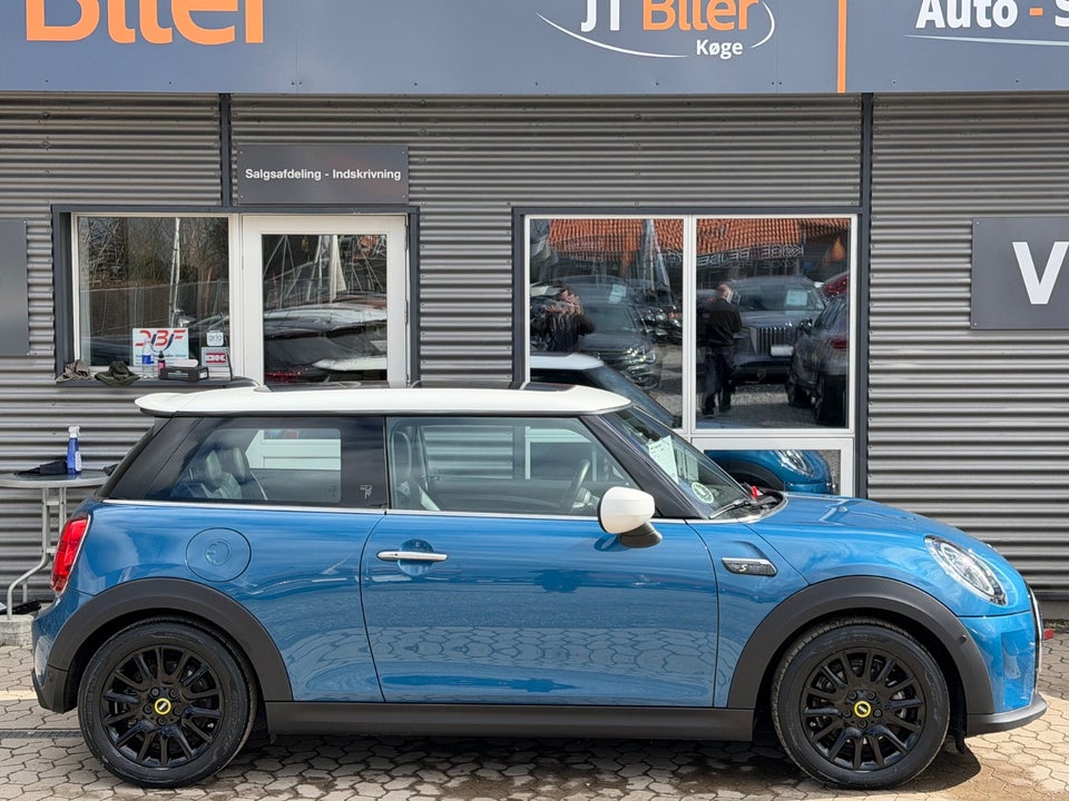 MINI Cooper SE Maximise 3d