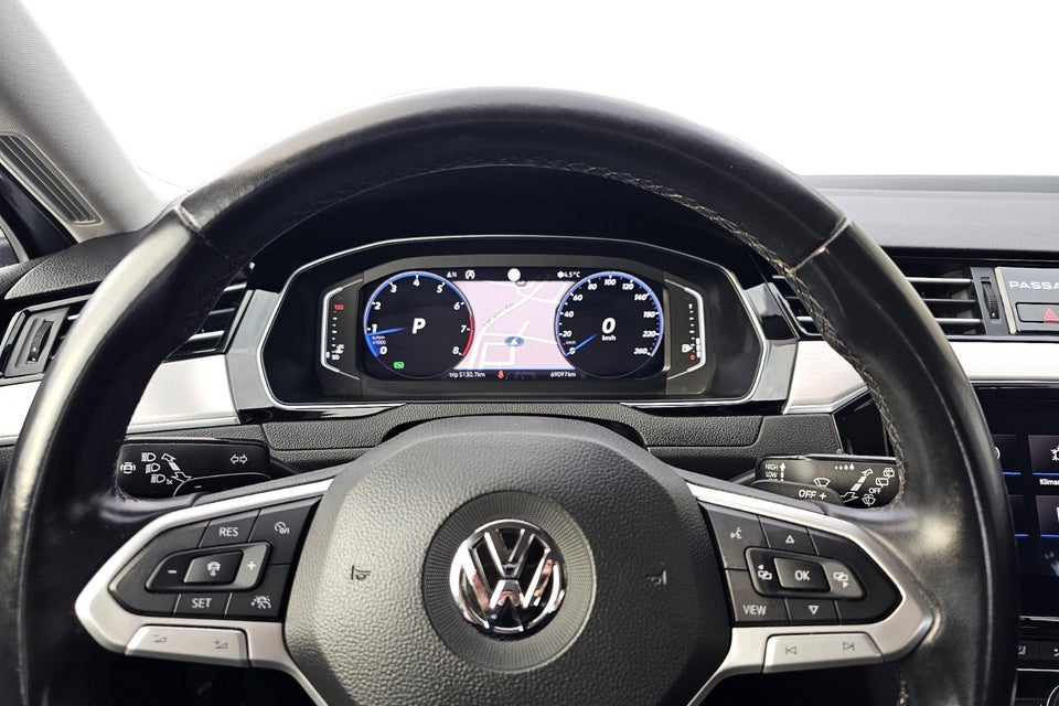 VW Passat 2,0 TSi 190 Elegance+ DSG 4d