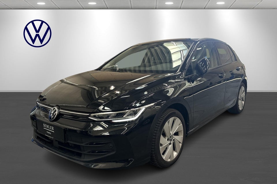 VW Golf VIII 1,5 eTSi 150 Life Edition DSG 5d