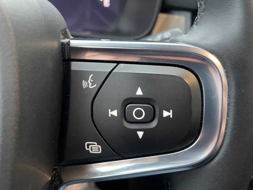 Volvo XC40 ReCharge Extended Range Ultimate 5d
