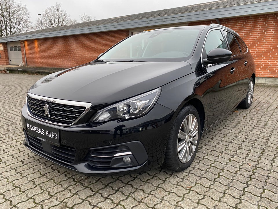 Peugeot 308 1,5 BlueHDi 130 Allure Lux SW Van 5d