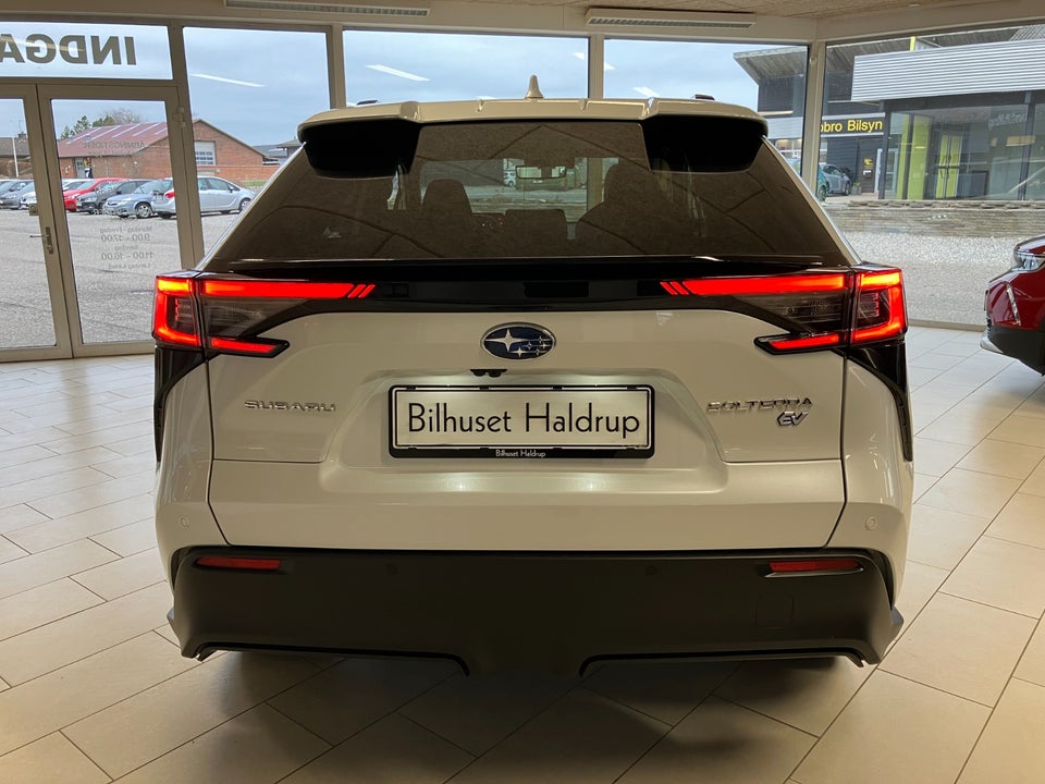 Subaru Solterra 71 Limited 5d