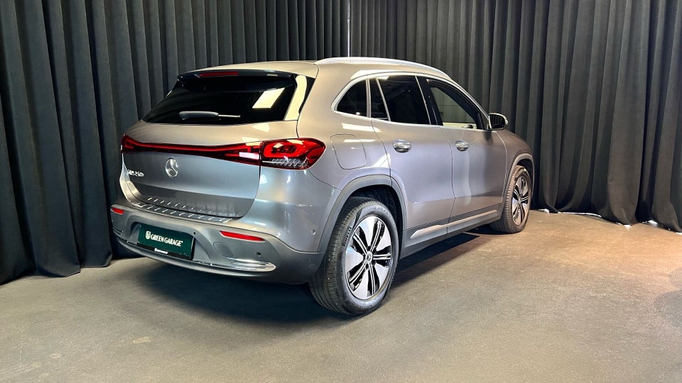 Mercedes EQA250+ 5d
