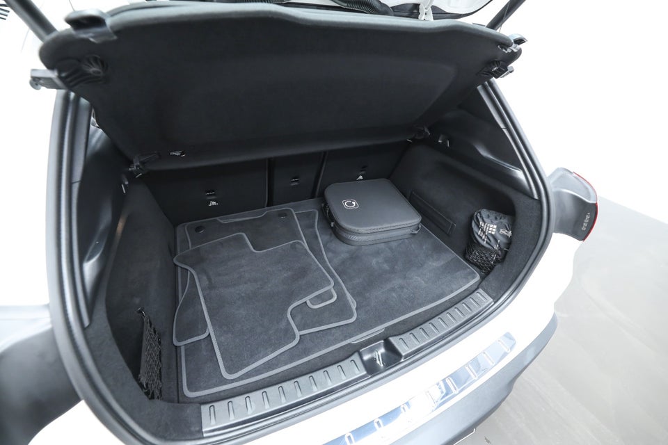 Mercedes EQA350 Progressive 4Matic 5d