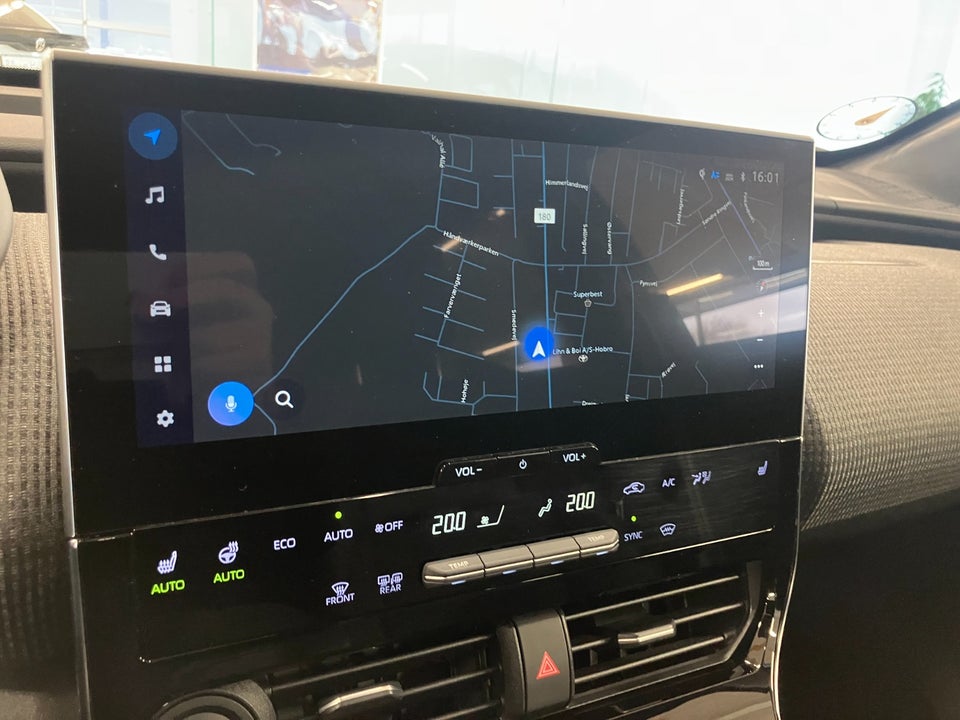 Toyota bZ4X Essential 5d