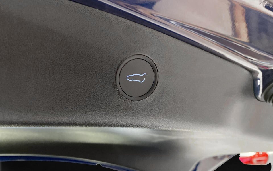 Tesla Model 3 RWD 4d