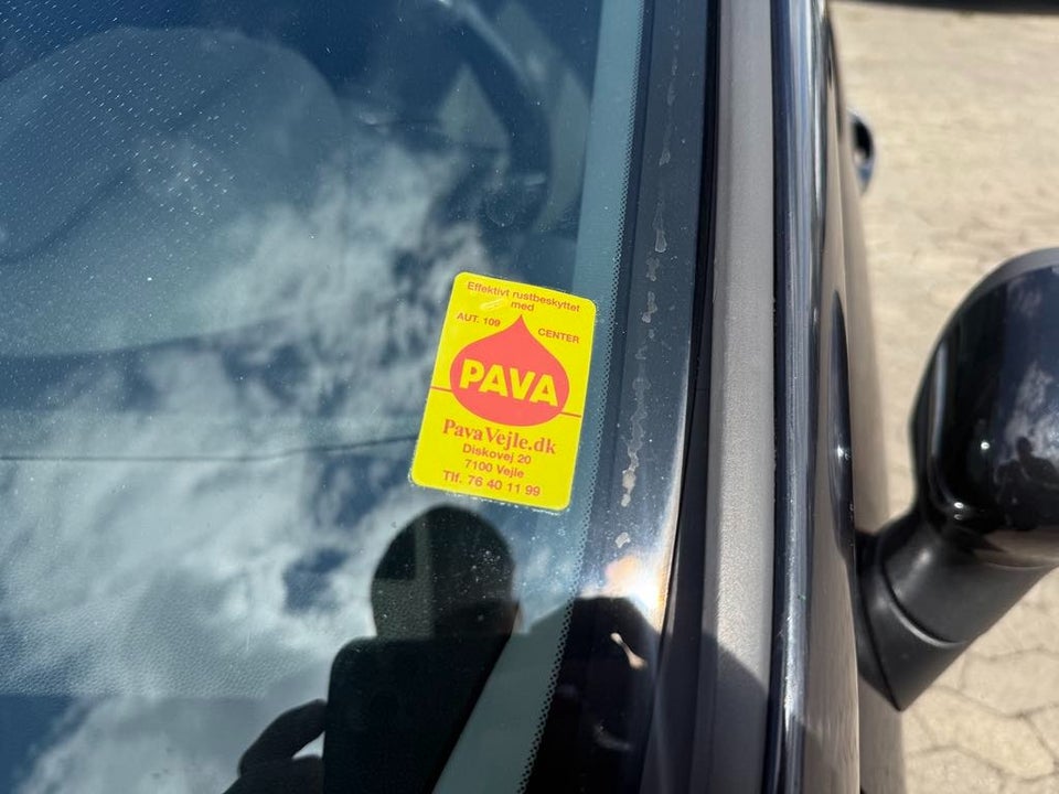 Ford Fiesta 1,0 SCTi 100 Titanium aut. 5d