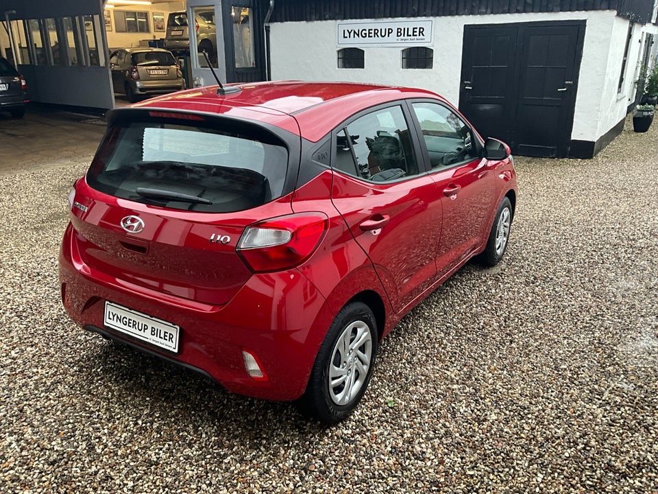 Hyundai i10 1,0 MPi Essential 5d