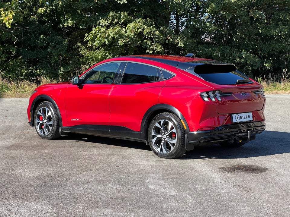 Ford Mustang Mach-E 98 Extended Range 5d