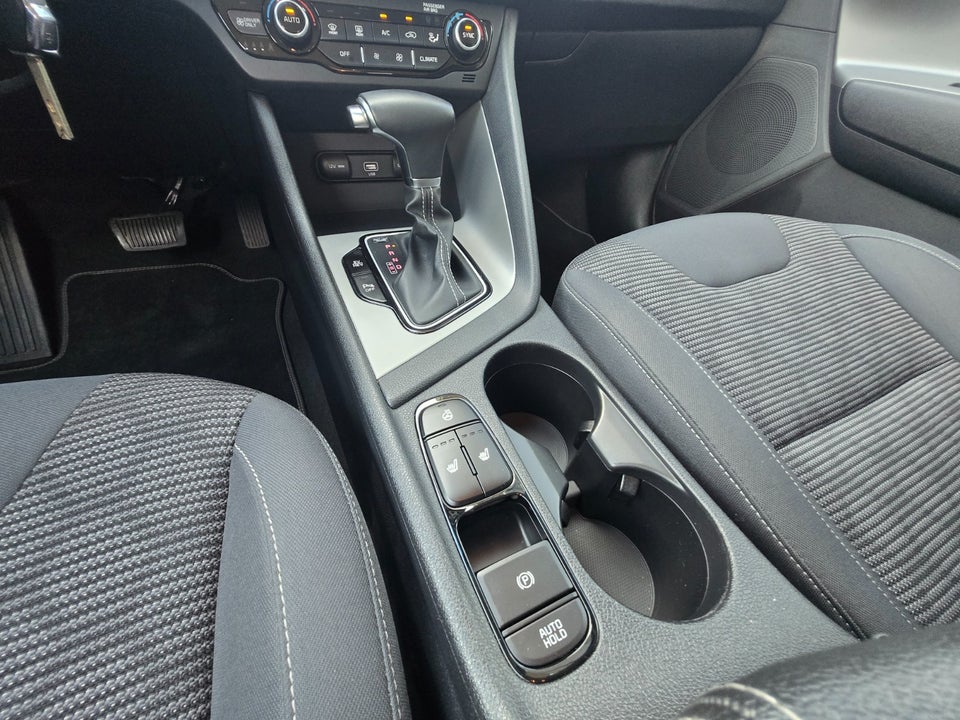 Kia Niro 1,6 HEV Advance DCT 5d