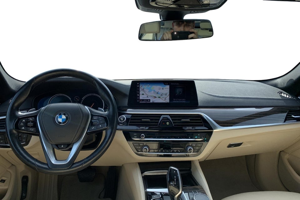 BMW 530d 3,0 Touring Luxury Line aut. 5d