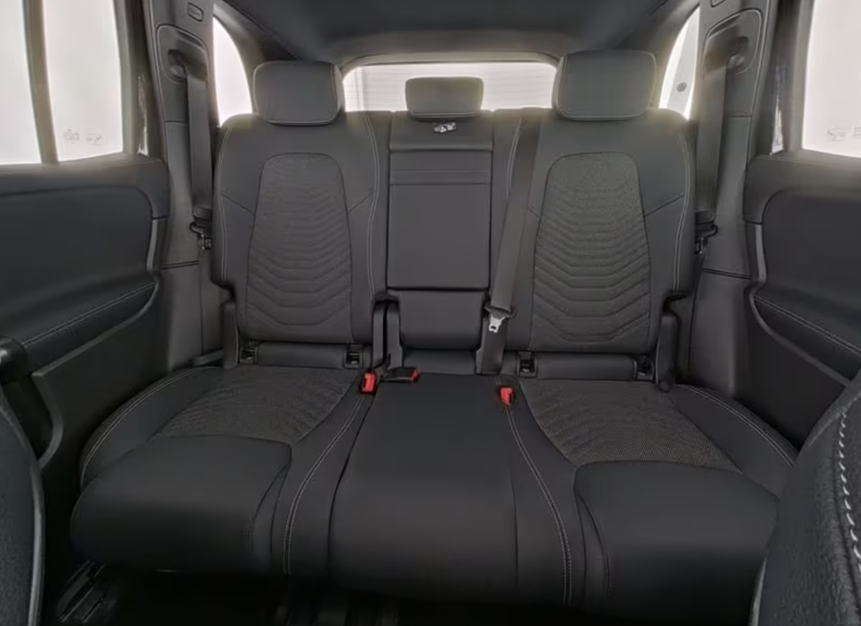 Mercedes EQB300 Progressive 4Matic 5d