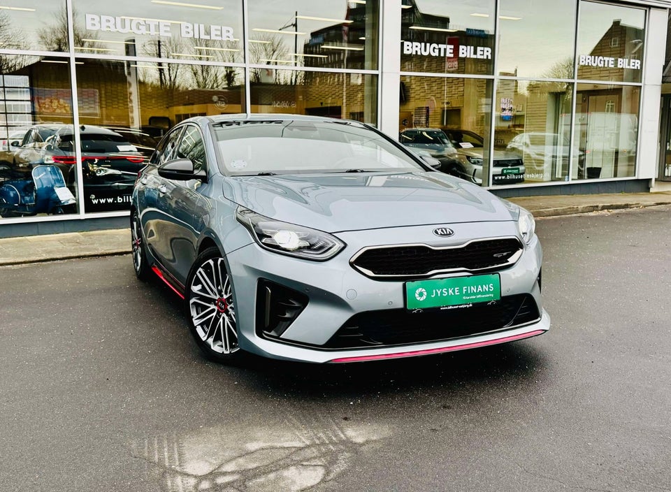 Kia ProCeed 1,6 T-GDi GT DCT 5d