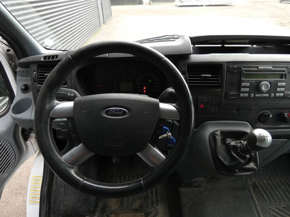 Ford Transit 300M Van 2,2 TDCi 125 Trend FWD 4d