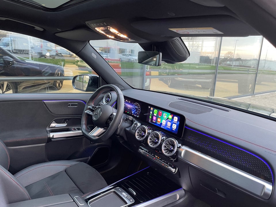 Mercedes EQB250+ AMG Line 5d