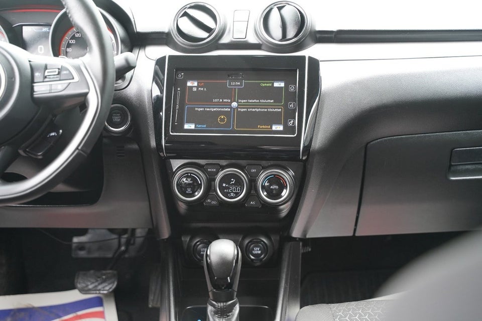 Suzuki Swift 1,2 mHybrid Exclusive CVT 5d