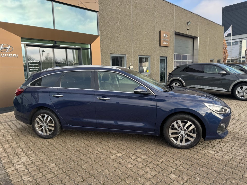 Hyundai i30 1,0 T-GDi Premium stc. 5d