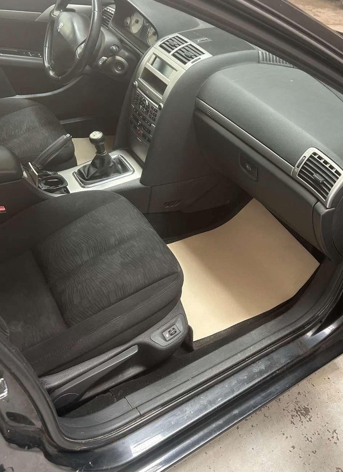 Peugeot 407 1,6 HDi SR SW 5d