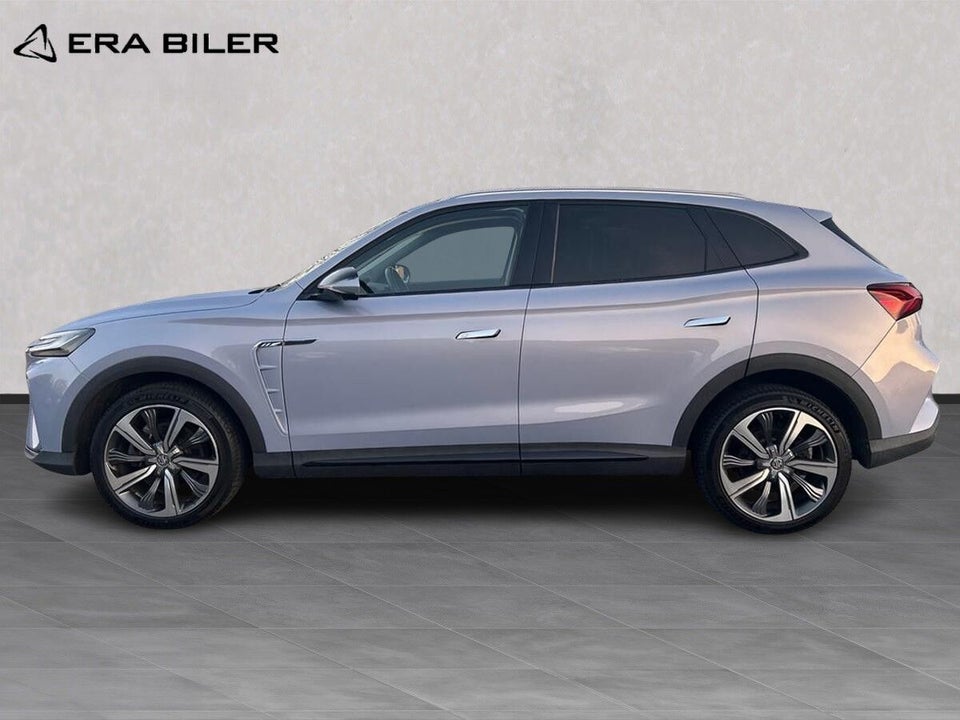 MG Marvel R Luxury 5d