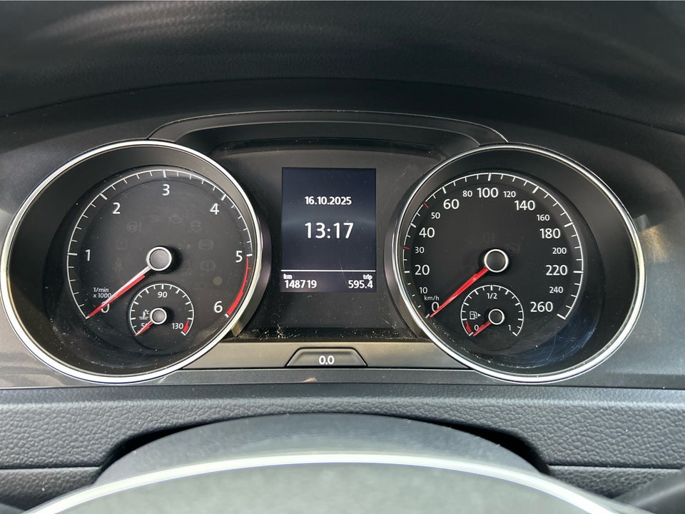 VW Golf VII 1,6 TDi 115 Comfortline Variant 5d