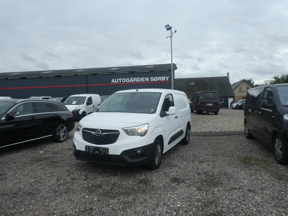 Opel Combo 1,5 D 102 Essentia L2V2