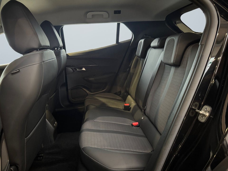 Peugeot e-2008 50 Allure 5d