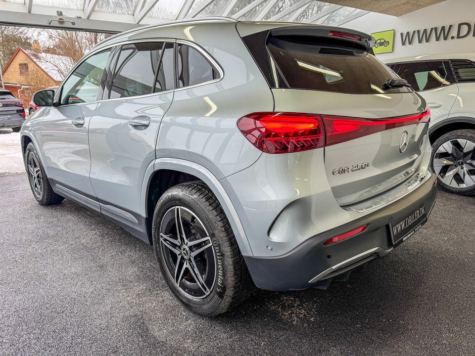 Mercedes EQA250+ AMG Line Advance Plus 5d