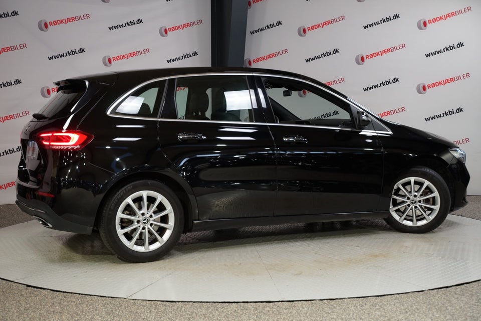 Mercedes B200 1,3 Progressive aut. 5d