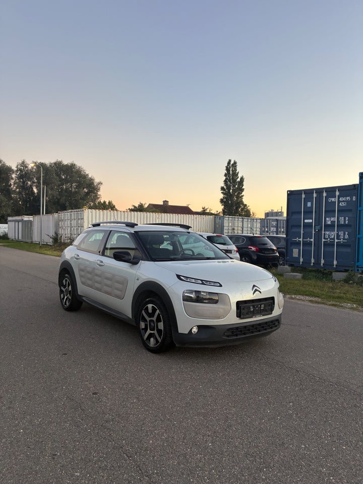Citroën C4 Cactus 1,2 PureTech 82 Feel 5d