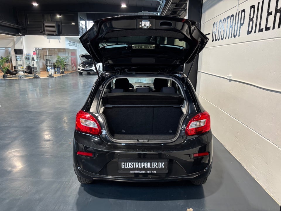 Mitsubishi Space Star 1,2 Invite+ CVT 5d