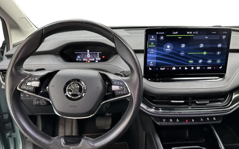 Skoda Enyaq 80x iV Suite 5d