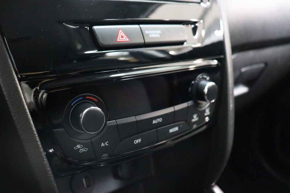 Suzuki Vitara 1,4 mHybrid Active 5d