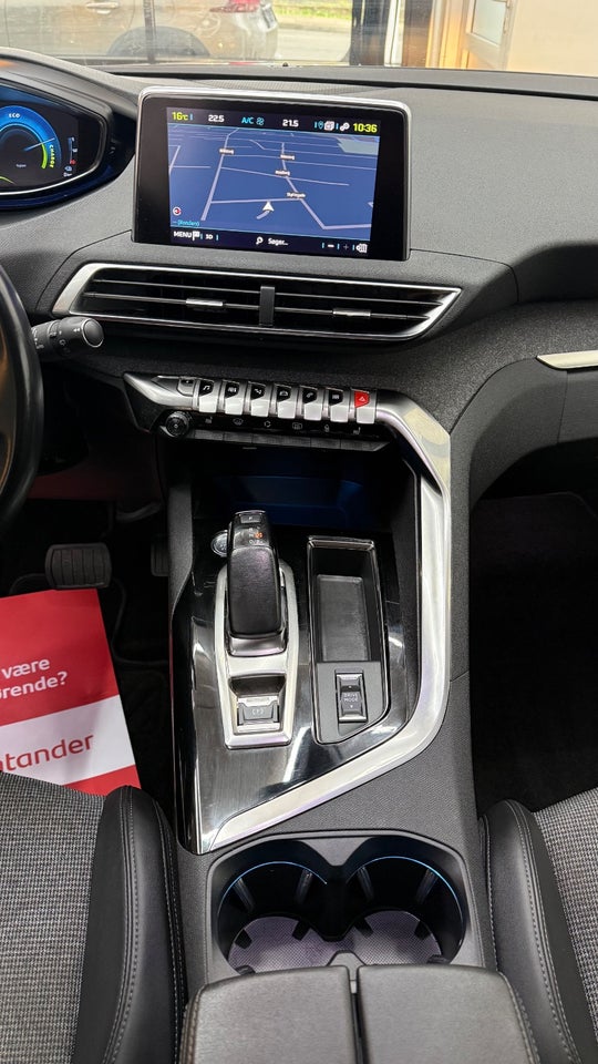 Peugeot 3008 1,6 Hybrid Allure Limited EAT8 5d