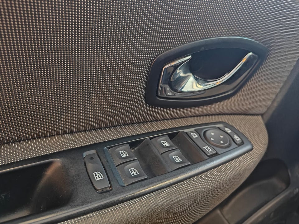 Renault Grand Scenic III 1,6 dCi 130 Expression 7prs 5d