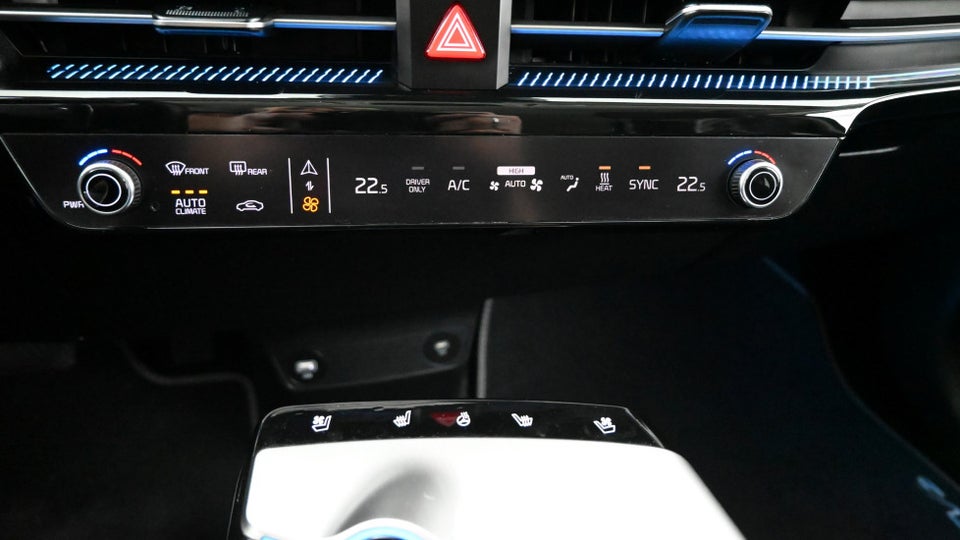 Kia EV6 77 Long Range Upgrade 5d