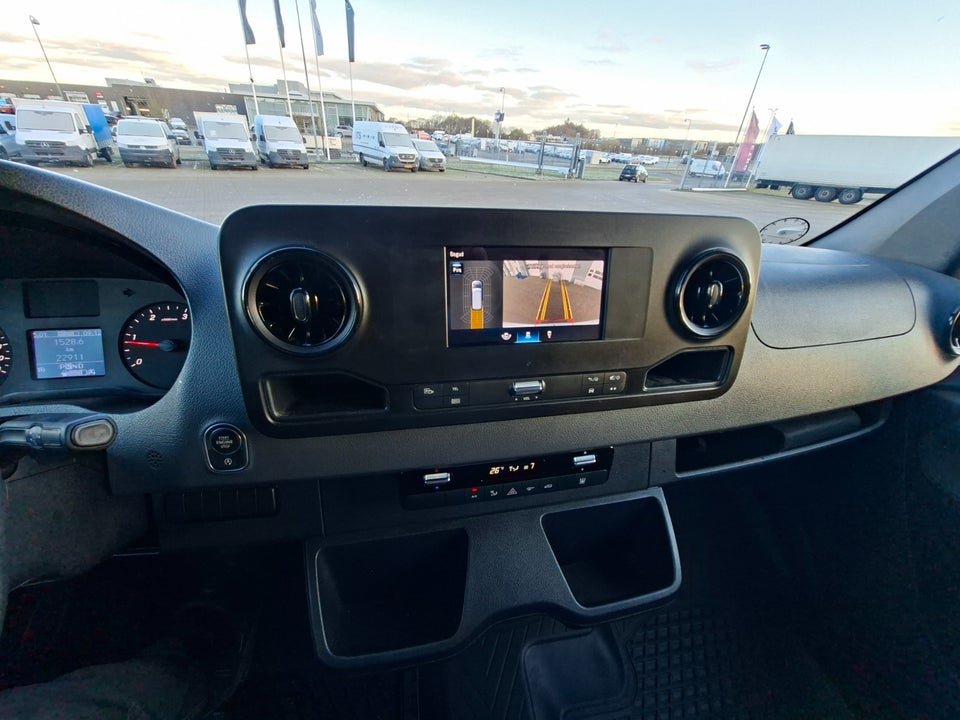Mercedes Sprinter 317 2,0 CDi A2 Kassevogn aut. RWD