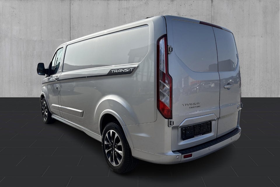 Ford Transit Custom 320L 2,0 TDCi 185 Sport aut.