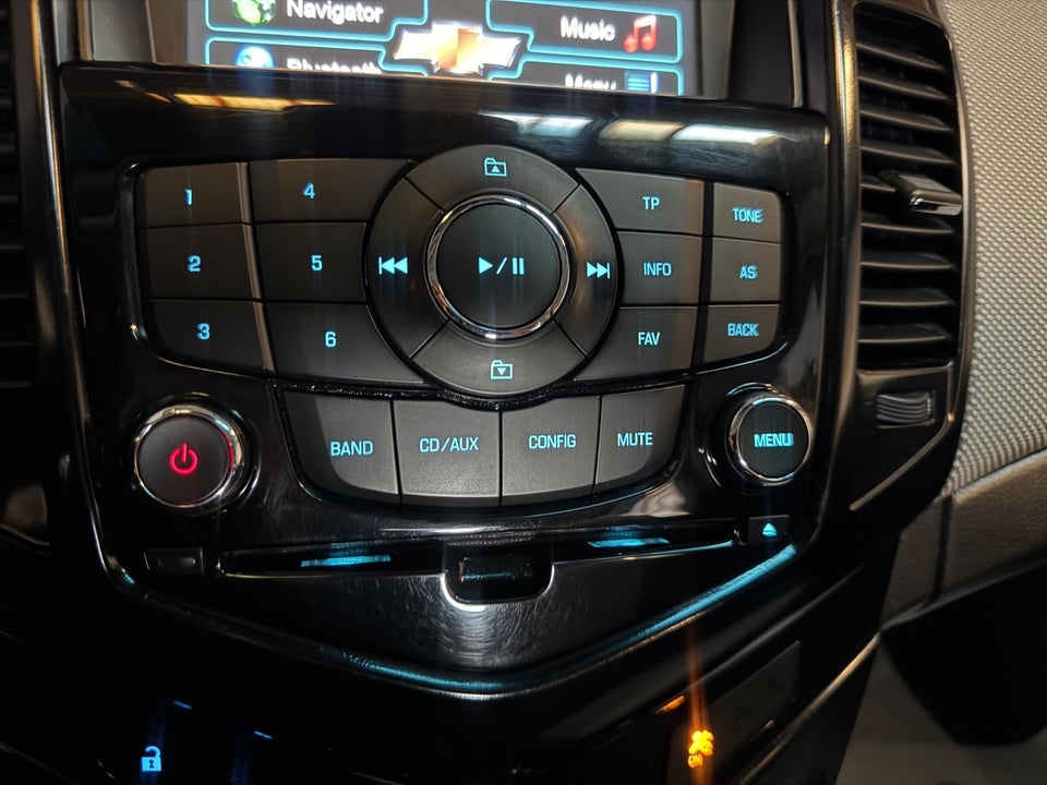 Chevrolet Cruze 1,8 LS 4d